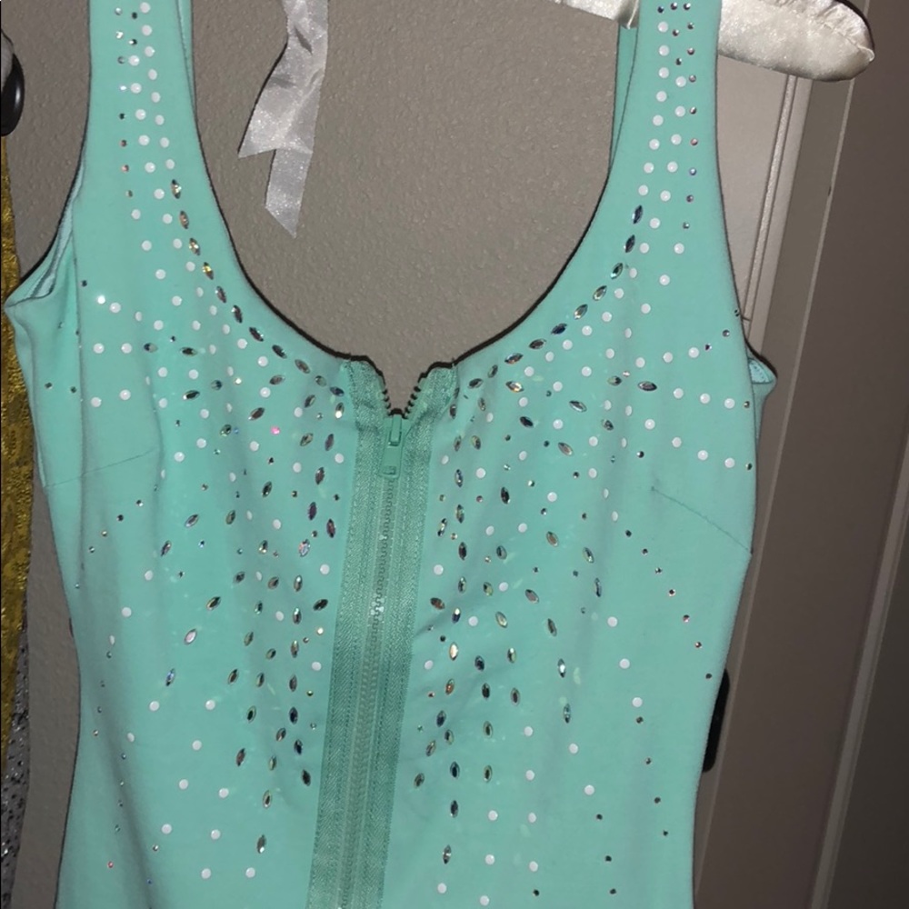 Bebe dress